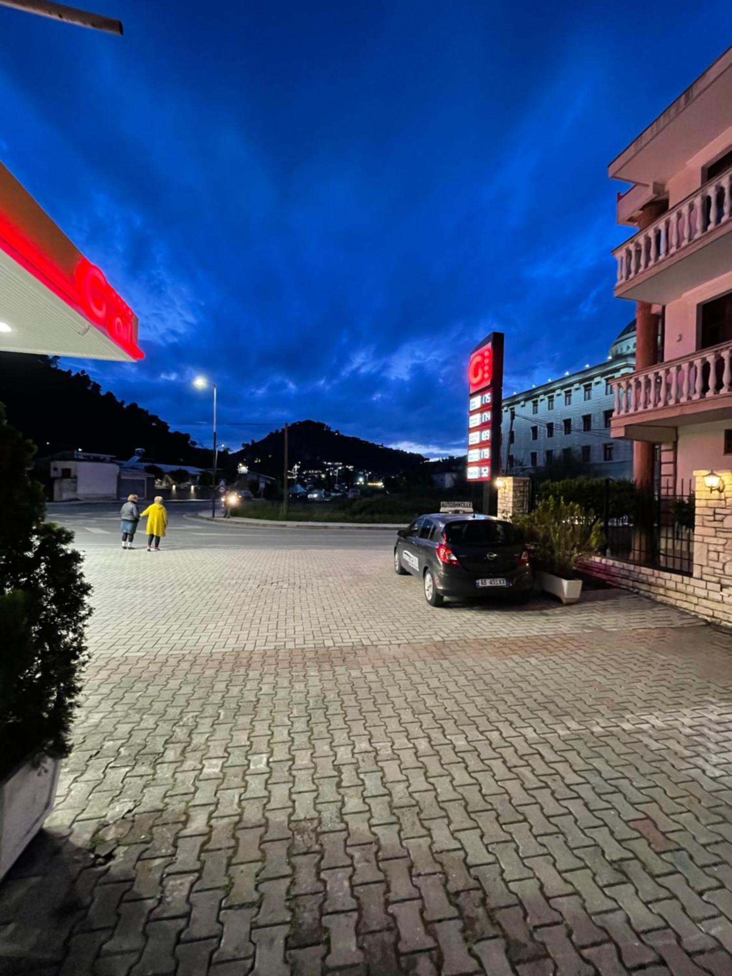 Vila At Berat Exterior photo